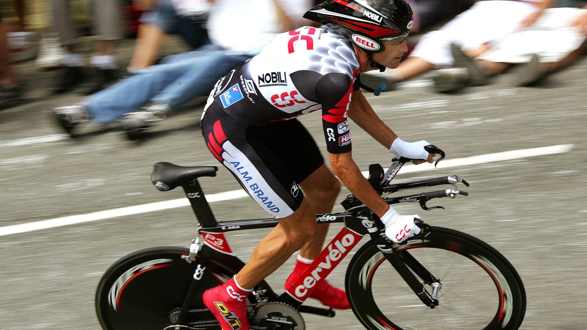 kaiyun-_新赛制亮点：快速节奏引领比赛新风尚_，节奏感强的比赛歌曲